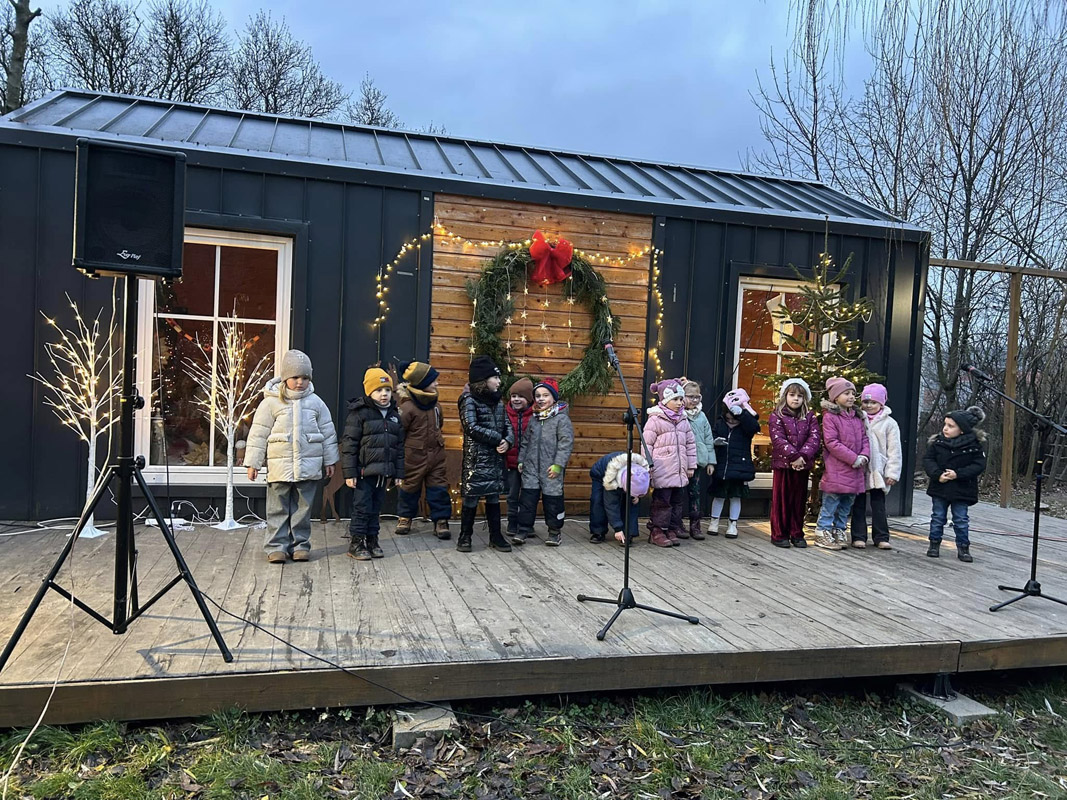 Bożonarodzeniowy klimat w Żółkiewce: rodzinna atmosfera i wyjątkowe atrakcje [FOTO] 